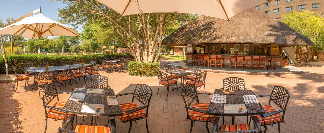 Peermont Metcourt Inn At The Grand Palm, Gaborone Eksteriør bilde